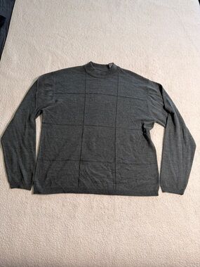 TSR Gray Crewneck L